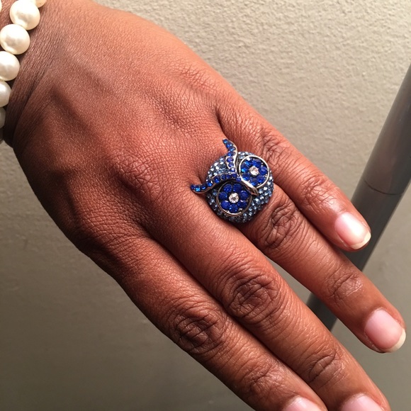 Blue Owl Ring - Picture 2 of 4